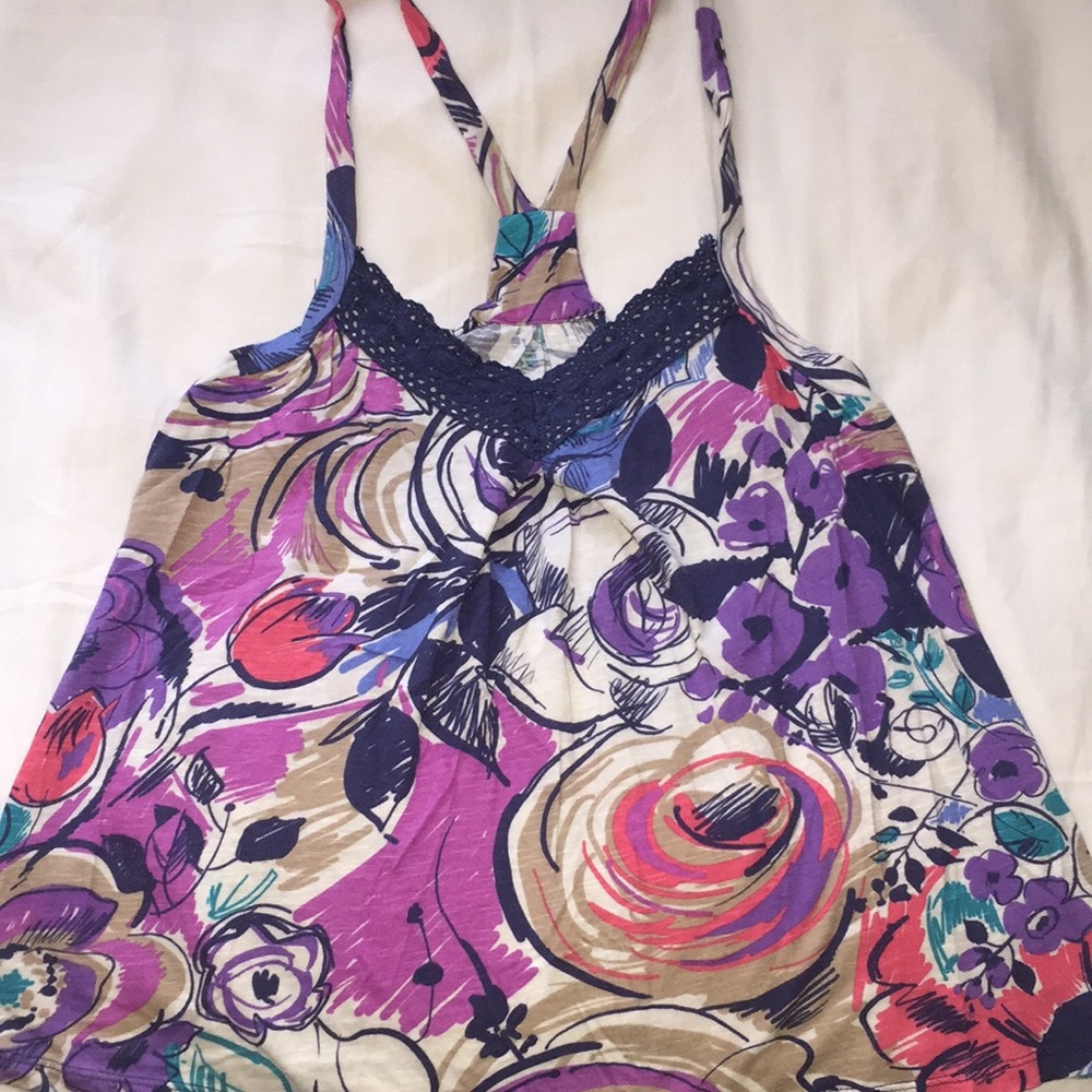 Lush floral tank